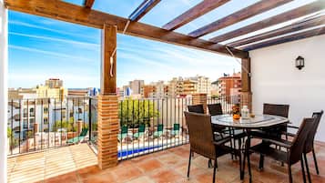 Apartamento superior, 3 habitaciones | Terraza o patio