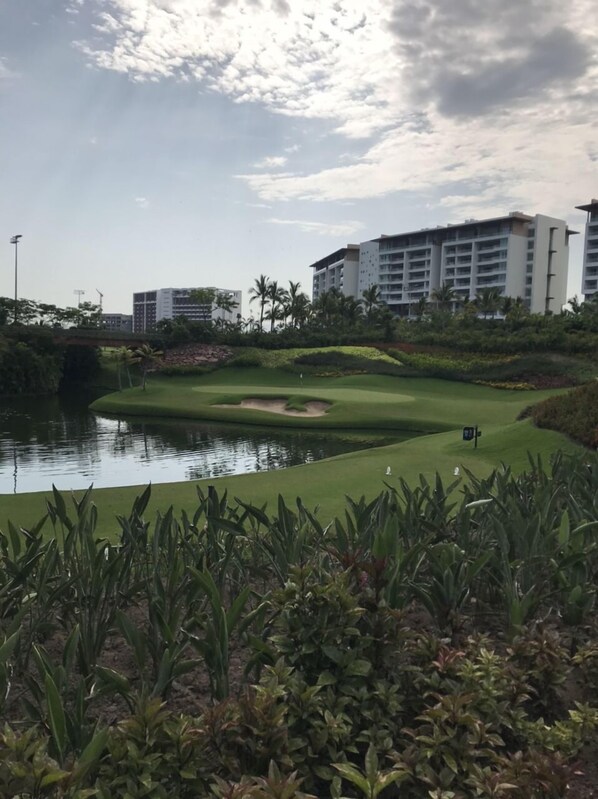 Golf