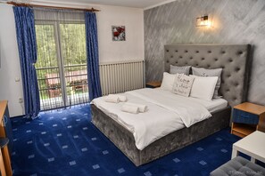 Dobbeltrom – comfort | Individuelt dekorert, strykejern/-brett, wi-fi (inkludert) og sengetøy