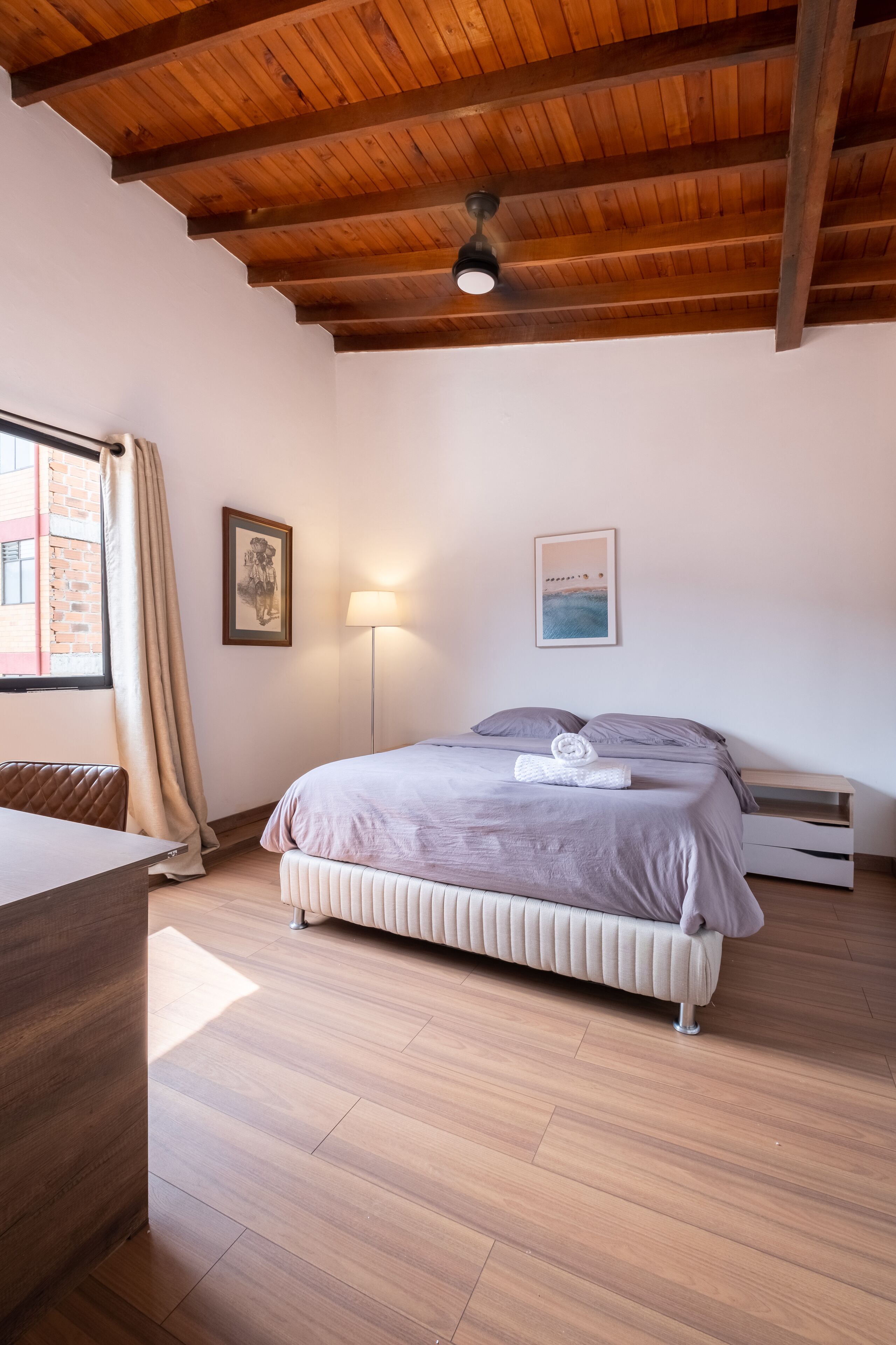 2 Schlafzimmer, Schreibtisch, Bügeleisen/Bügelbrett, kostenloses WLAN