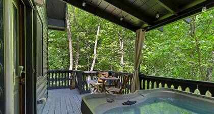 Alpine Creek - Cozy Little Cabin for Two in Helen