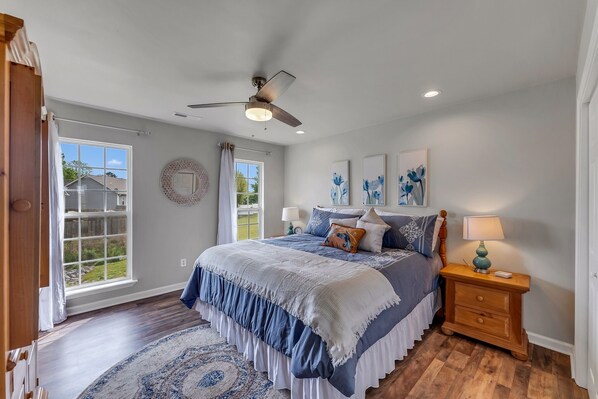 3 bedrooms, iron/ironing board, free WiFi, bed sheets