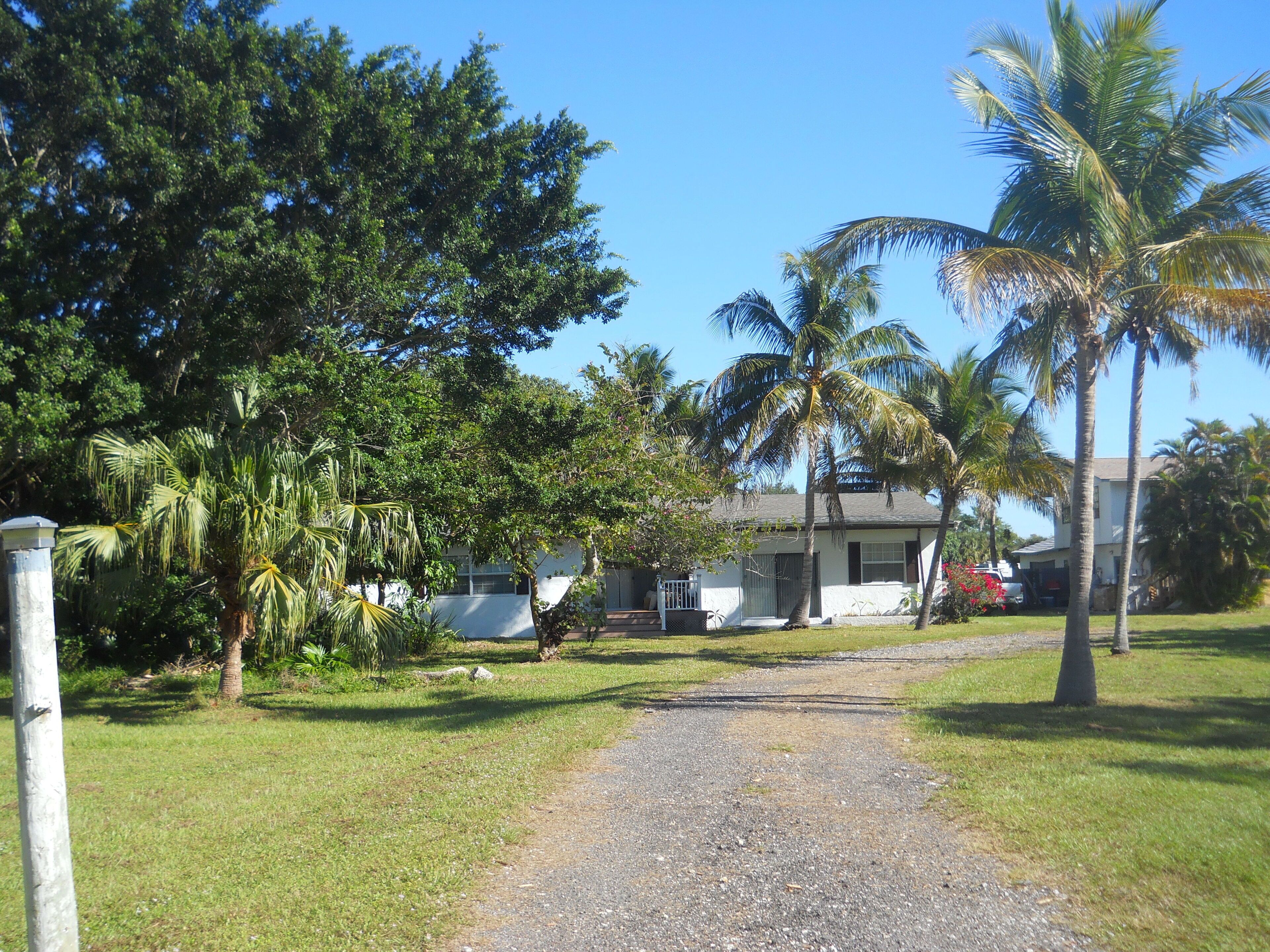 Bokeelia Charming Island House