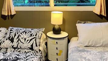 3 bedrooms, iron/ironing board, travel cot, free WiFi