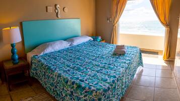 Villa familiar, 5 habitaciones, hidromasaje, frente al océano | Ropa de cama de alta calidad, edredón y camas con efecto memoria