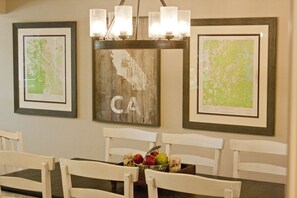 Dining - JULIAN'S BEST SEASON TO VISIT - Serenity Pines (Julian)