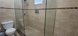 Shower, towels