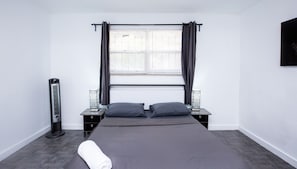 3 bedrooms, WiFi, bed sheets