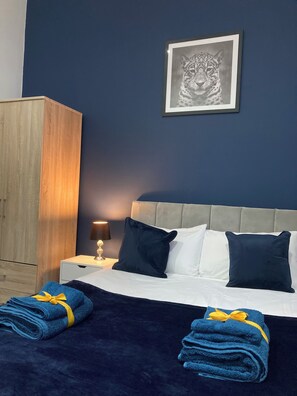 1 bedroom, desk, iron/ironing board, free WiFi