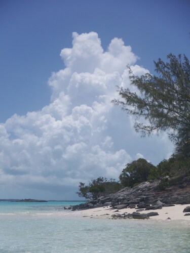 Inselretreat in der Nähe von Tropic of Cancer Beach.
