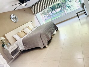 Chambre Luxe, 1 très grand lit