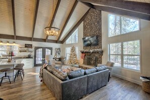 Smart TV, fireplace, video games
