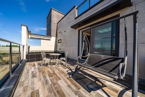 Family Room | Terrace/patio - Jeju i (Jeju City)