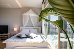Habitación (White) | 1 dormitorio, decoración individual, sistema de insonorización