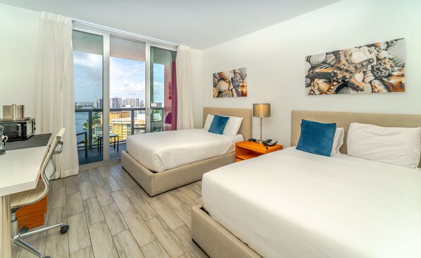 1 quarto, acesso à internet, roupa de cama