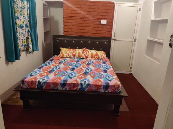 4 makuuhuonetta, Wi-Fi