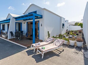 Outdoor dining - Apartment Galan Sea Views Punta Mujeres By PVL (Punta Mujeres)