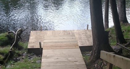 Beautiful 3 bedroom home on Rifle River