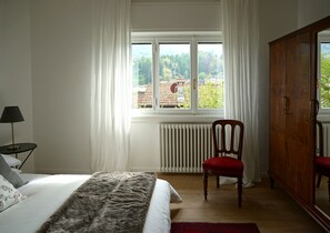 2 Schlafzimmer, Bügeleisen/Bügelbrett, Internetzugang, Bettwäsche