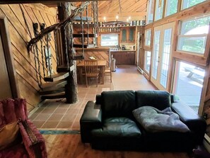 TV, fireplace, DVD player - Mountain Hideaway | 0 Bed, 2 Bath (Luray)