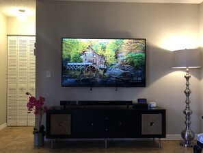 Interior - PGA National home 2BR Retreat patio gated golf community swimming pool (Palm Beach Gardens)