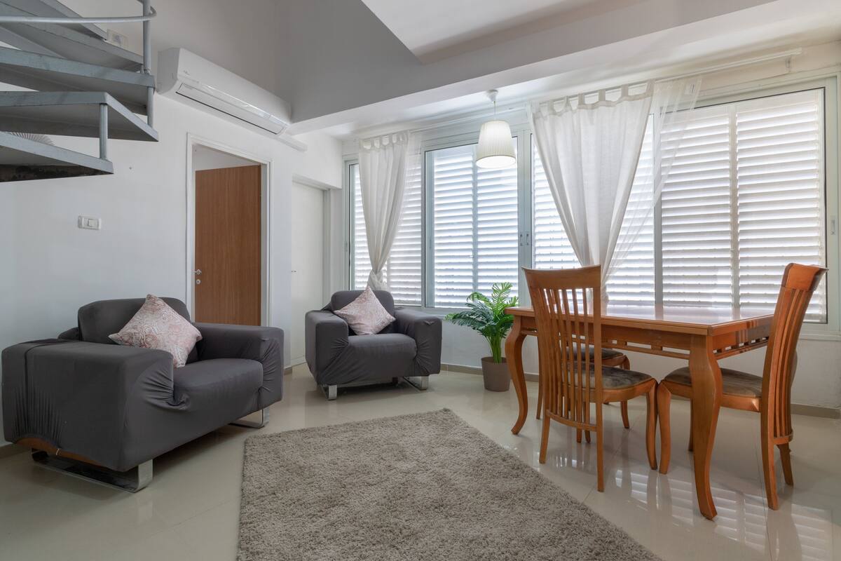 Family Duplex | Living area