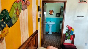 Unclassified image, 3 of 22, button - Cancun Guest House 1 (Cancún)