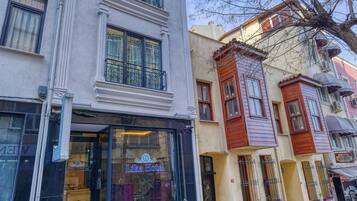 Majoituspaikan julkisivu