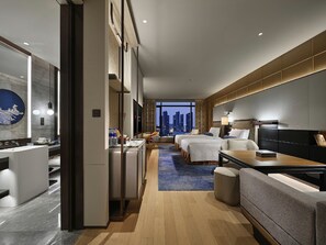 Unclassified image, 4 of 109, button - HUALUXE Nanjing Yangtze River by IHG (Nanjing)