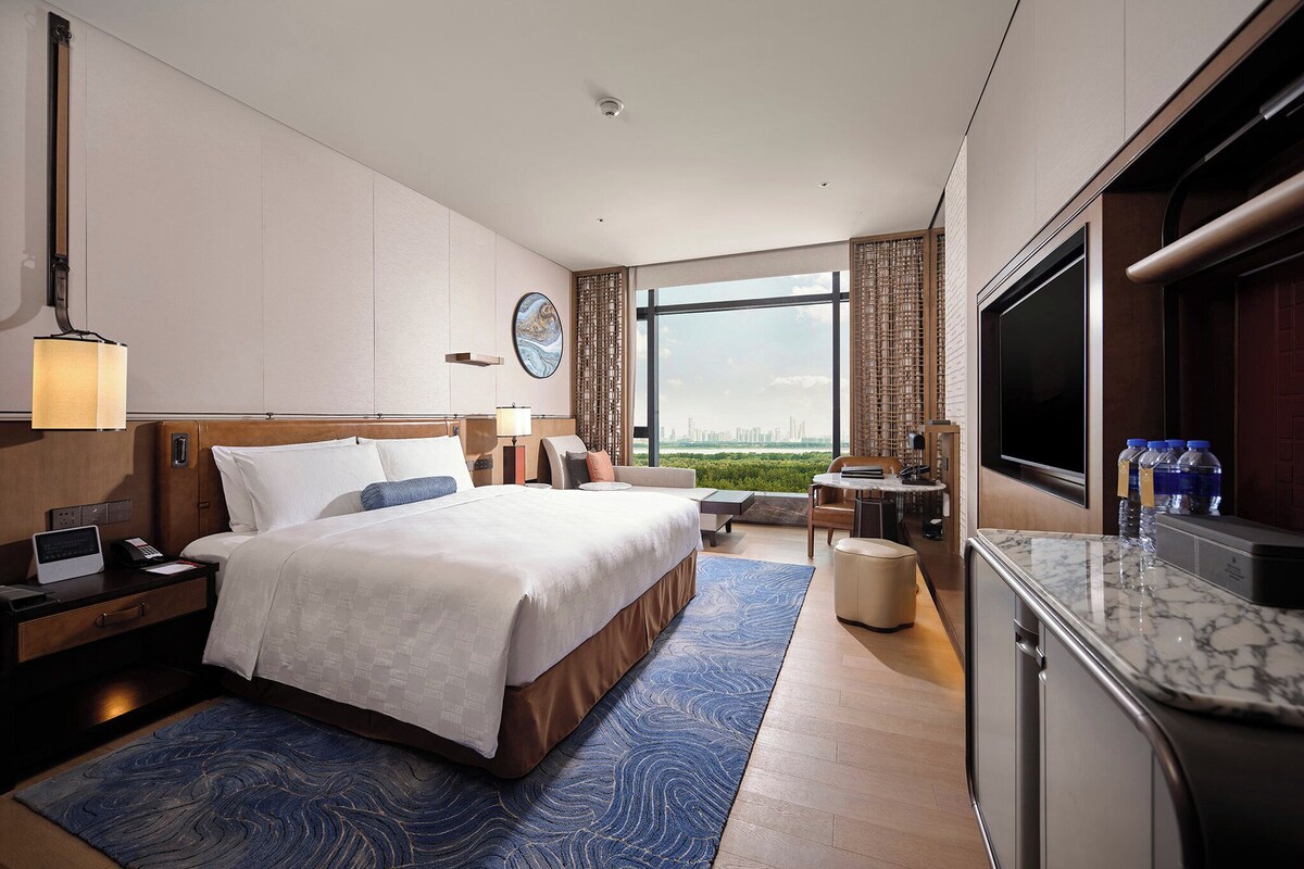 Chambre Standard, 1 très grand lit, vue fleuve