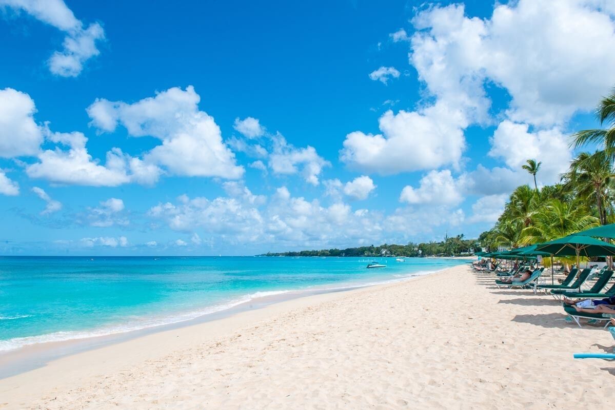 Am Strand, Strandbar