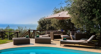 seaview and luxury attic, swimming pool and terrace