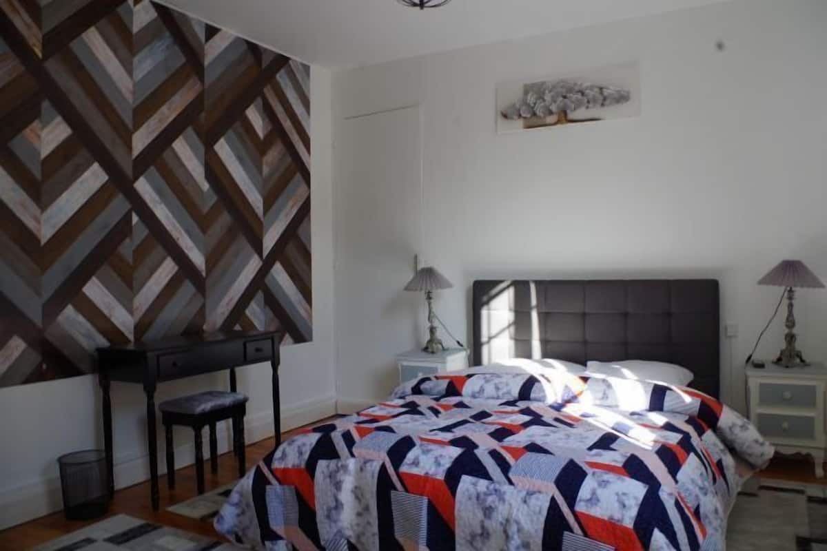 办公桌、隔音、免费 WiFi、特色装修