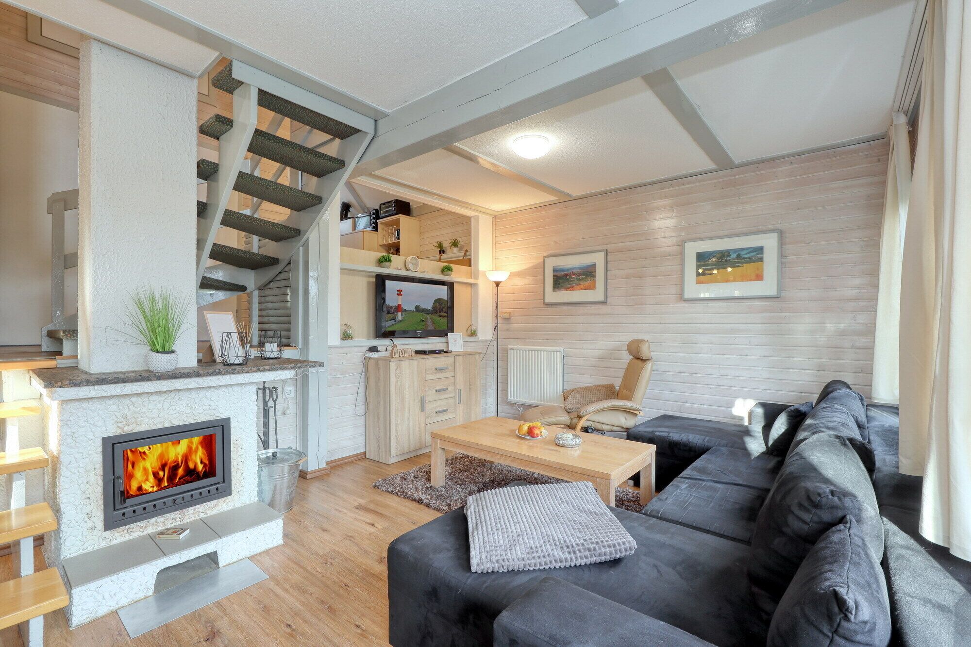 Smart-TV, Kamin, DVD-Player, Stereoanlage