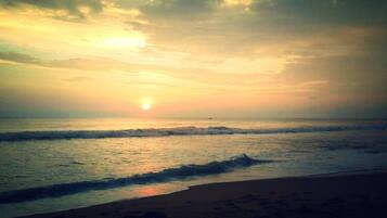 Deluxe Room, 2 Bedrooms, Sea View | Beach/ocean view