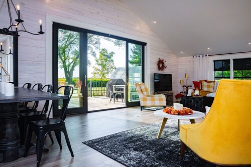 Mabel and Harry's, a modern country guest house