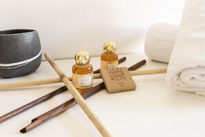 Hair dryer, towels, soap, shampoo