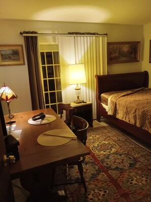 1 chambre, bureau, fer et planche à repasser, Wi-Fi gratuit