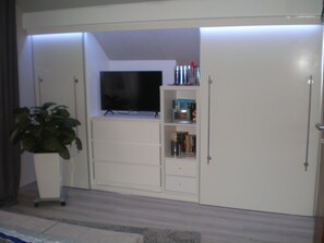 Interior - Beautiful apartment close to the city in the green south of Berlin for max.4pers (Berlin - Rudow)