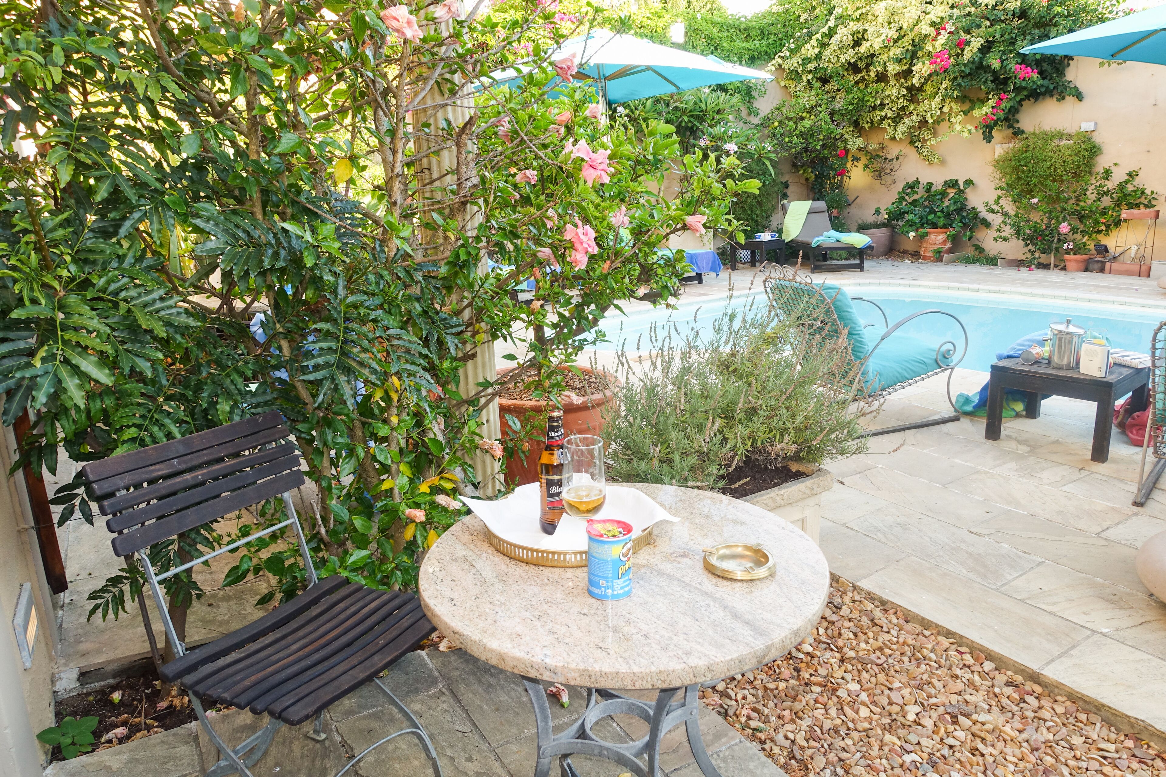 Foto - Rosedene Lodge - All solar, all aircon with pool and garden