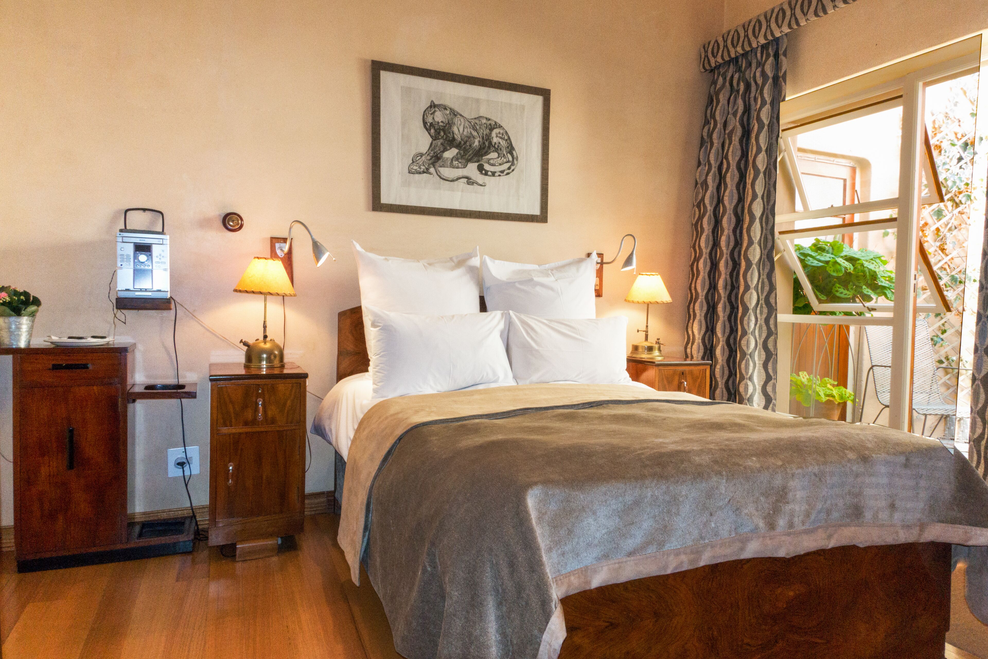 Foto - Rosedene Lodge - All solar, all aircon with pool and garden