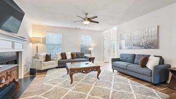 Televisión, oficina