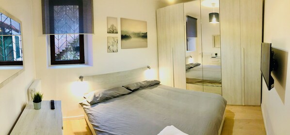 1 chambre, fer et planche à repasser, Wi-Fi, draps fournis