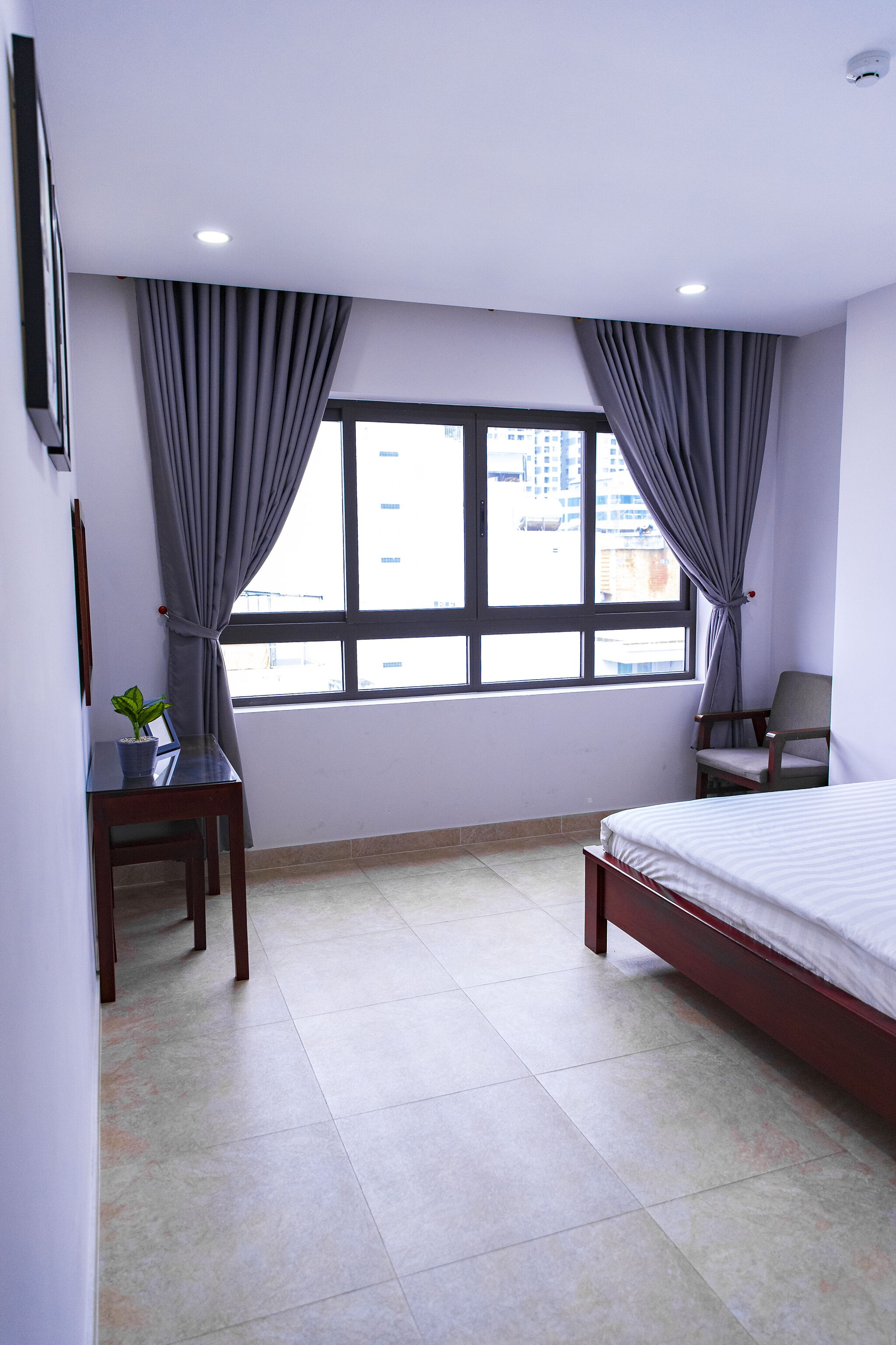 apartment, 2 bedrooms | in-room safe, blackout curtains, iron/ironing board, free wifi