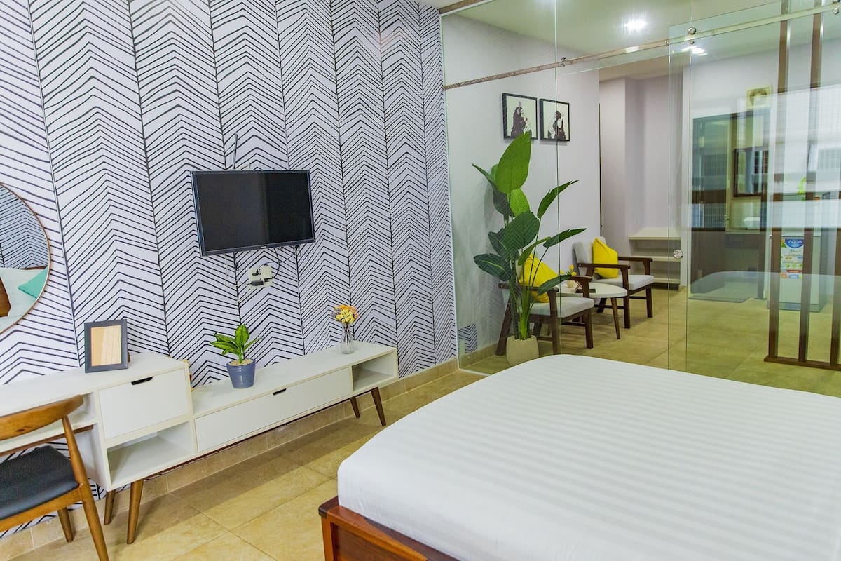 studio, 1 bedroom | in-room safe, blackout curtains, iron/ironing board, free wifi