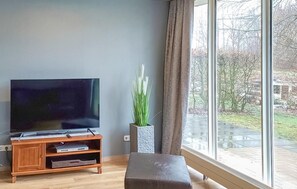 TV, DVD player