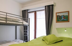 1 bedroom, free WiFi, bed sheets - 1 bedroom lovely apartment in Oostende (Oostende)