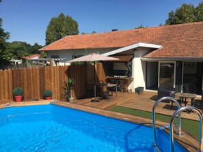 Innenpool, Außenpool