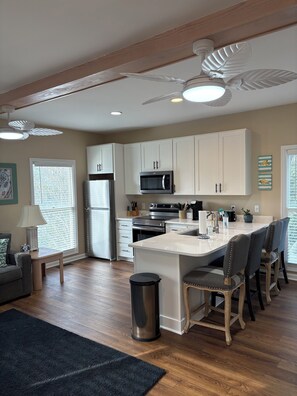 Fridge, microwave, oven, stovetop - Beautiful ocean views all rooms. Very close to beach. Four bedrooms, 3.5 baths. (St. Helena Island)