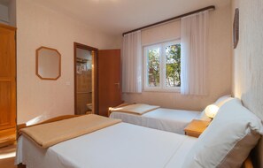 2 chambres, Wi-Fi gratuit, draps fournis